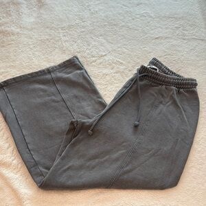 ZARA Women Gray Sweatpant, Size Medium